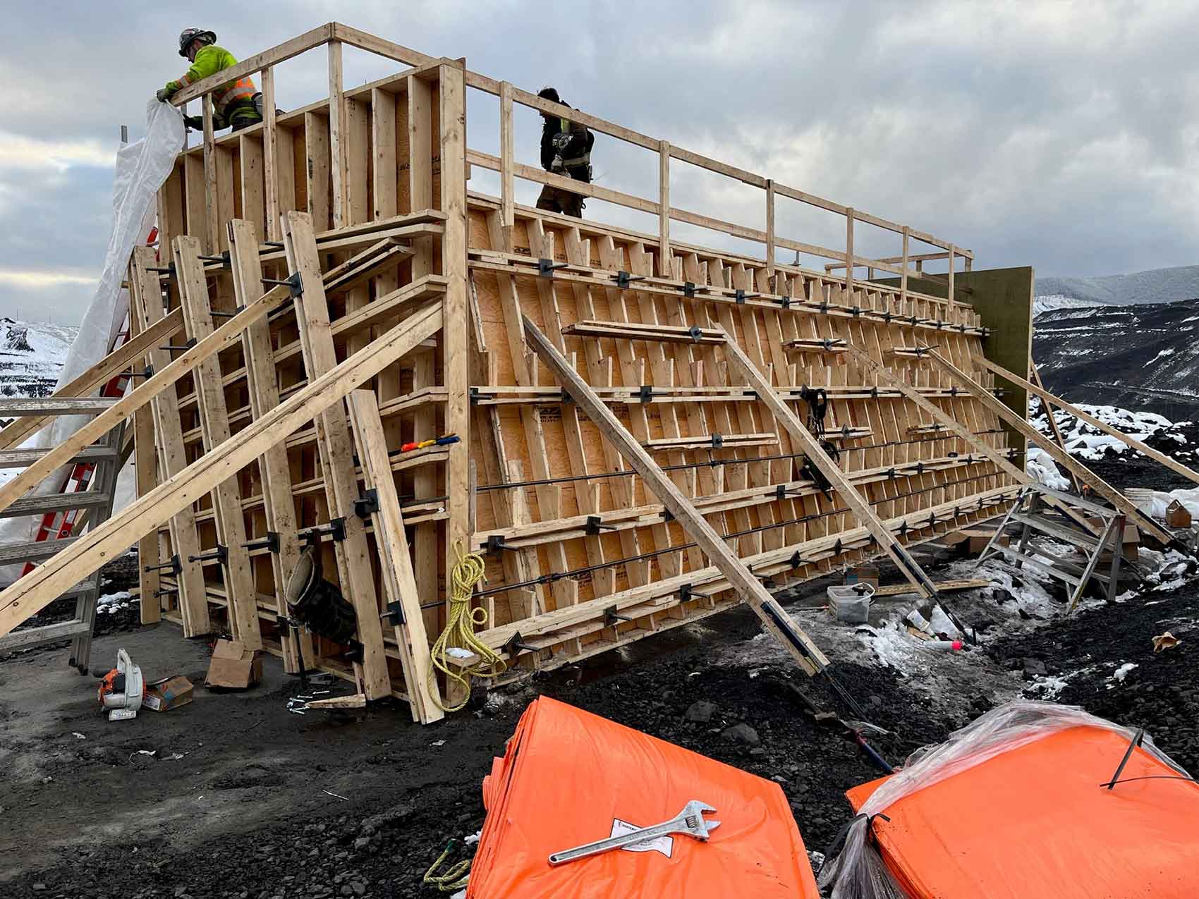 Building fully framed and prepared for concrete pouring